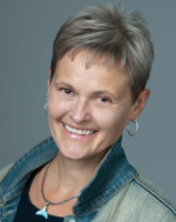 photo of Nancy Windheart